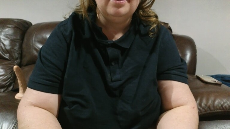 HornyyHollyyy's Streamate show and profile