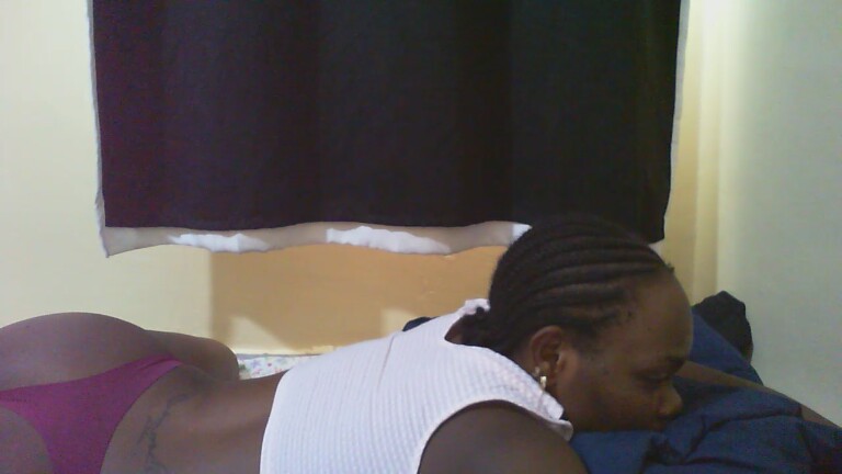 Teasequeen24's Streamate show and profile