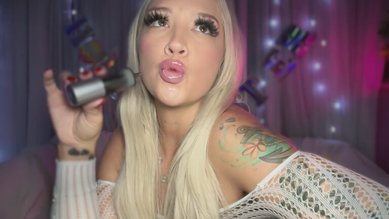 Sabrina_xx's Streamate show and profile