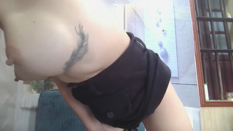 Nala211's Streamate show and profile