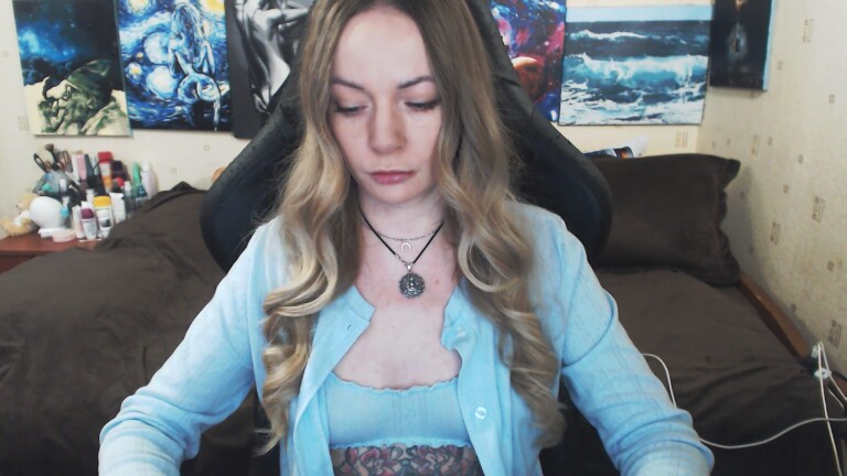 BringingLuck's Streamate show and profile