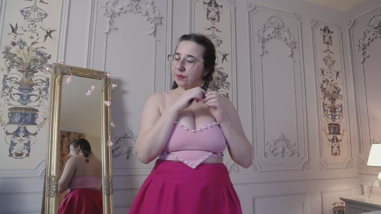 HAZELs's Streamate show and profile