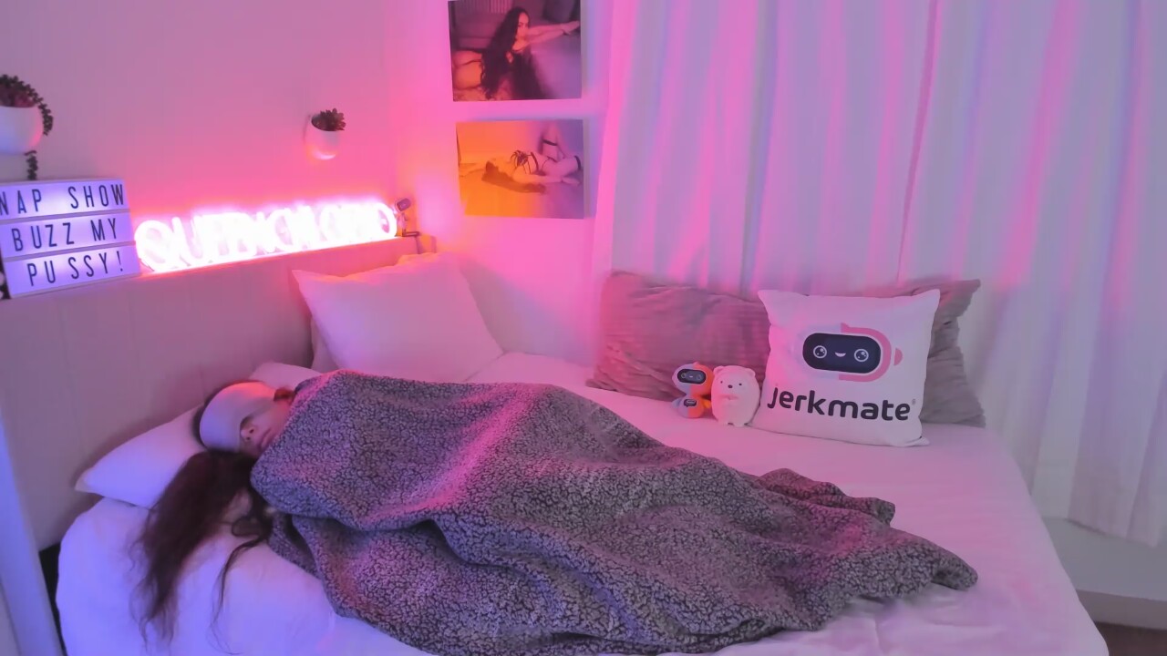 QueenChloeXO